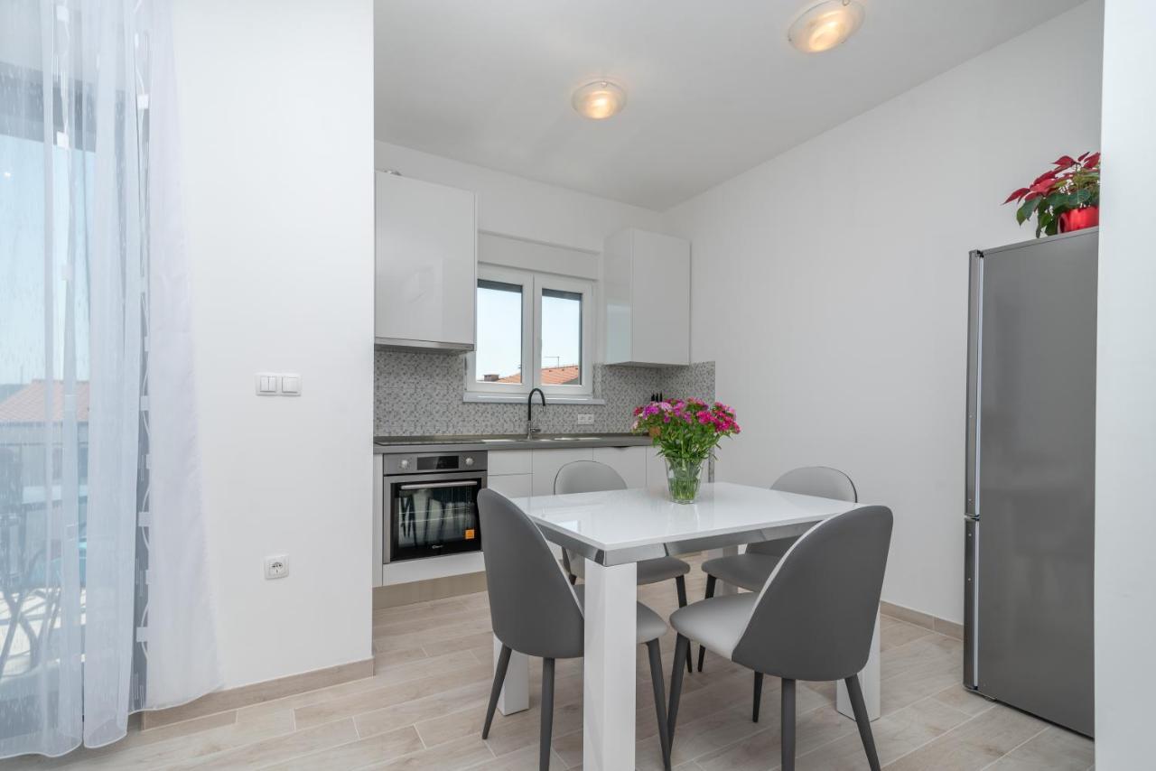 Apartman Pjer Trogir Extérieur photo